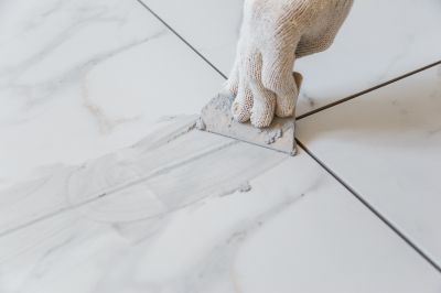 Seamless grout application